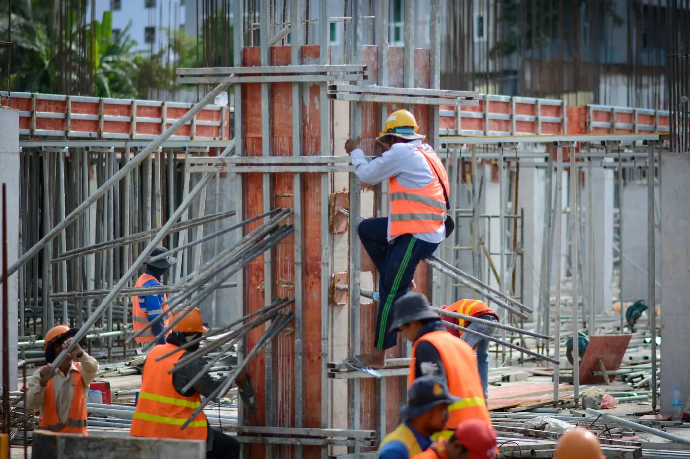 Inspección técnica de estructura y acabados en zonas comunes